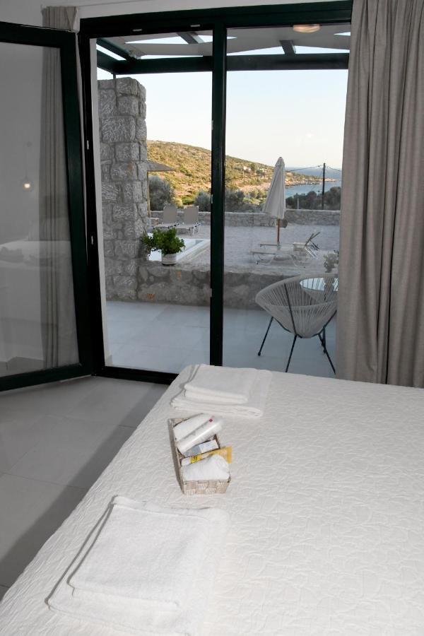 Karinta Bay Apartments エクステリア 写真