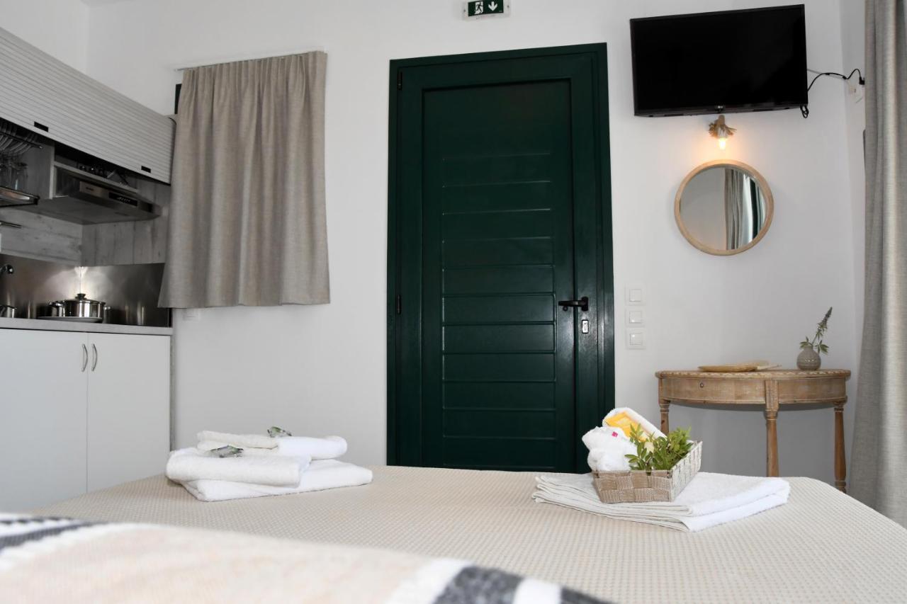 Karinta Bay Apartments エクステリア 写真